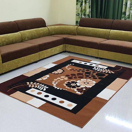 Tirupati Homestay - 2Bhk Ac Family Apartments Near Alipiri And Kapilatheertham - Walk To A2B Veg Restaurant - Wifi - Android Tv - Easy Access To Tirumala Extérieur photo